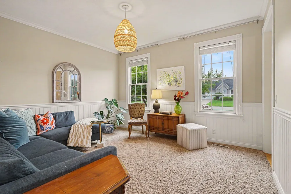 3587 Elk Court Zeeland, MI 49464