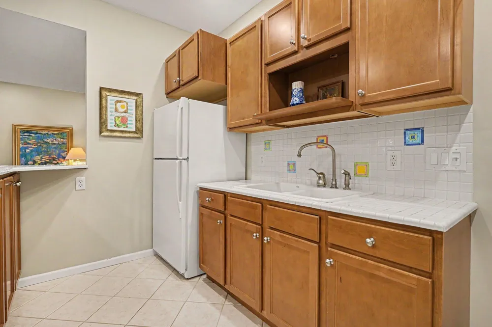 3587 Elk Court Zeeland, MI 49464