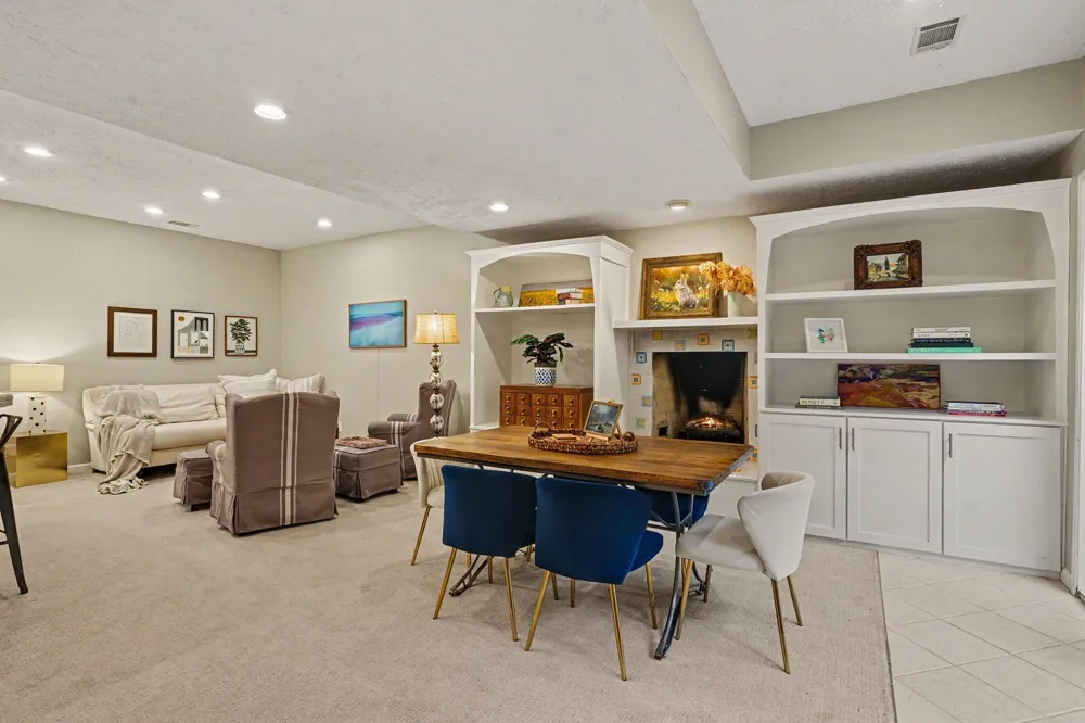 3587 Elk Court Zeeland, MI 49464