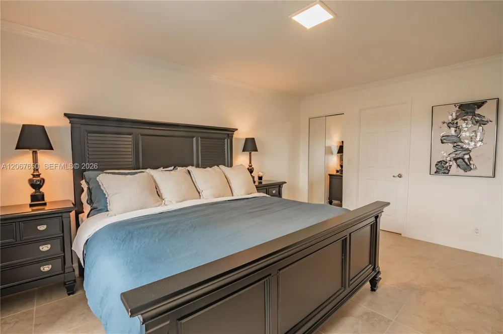 200 Diplomat Pkwy #519 Hallandale Beach, FL 33009