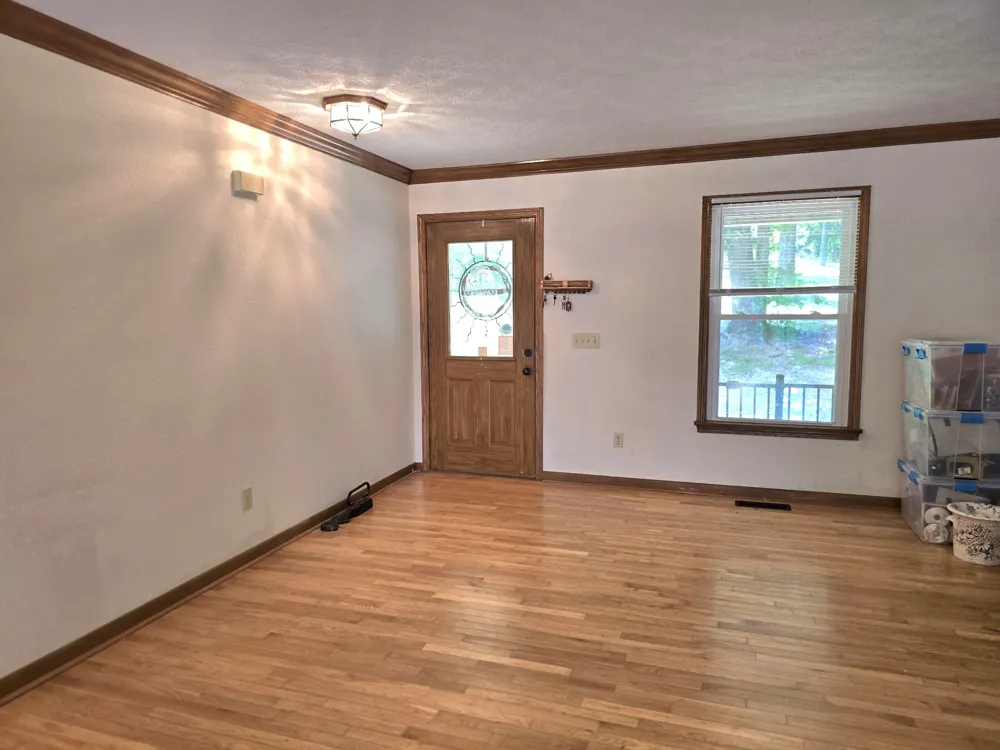 39 Bayshore Dr Cadiz, KY 42211