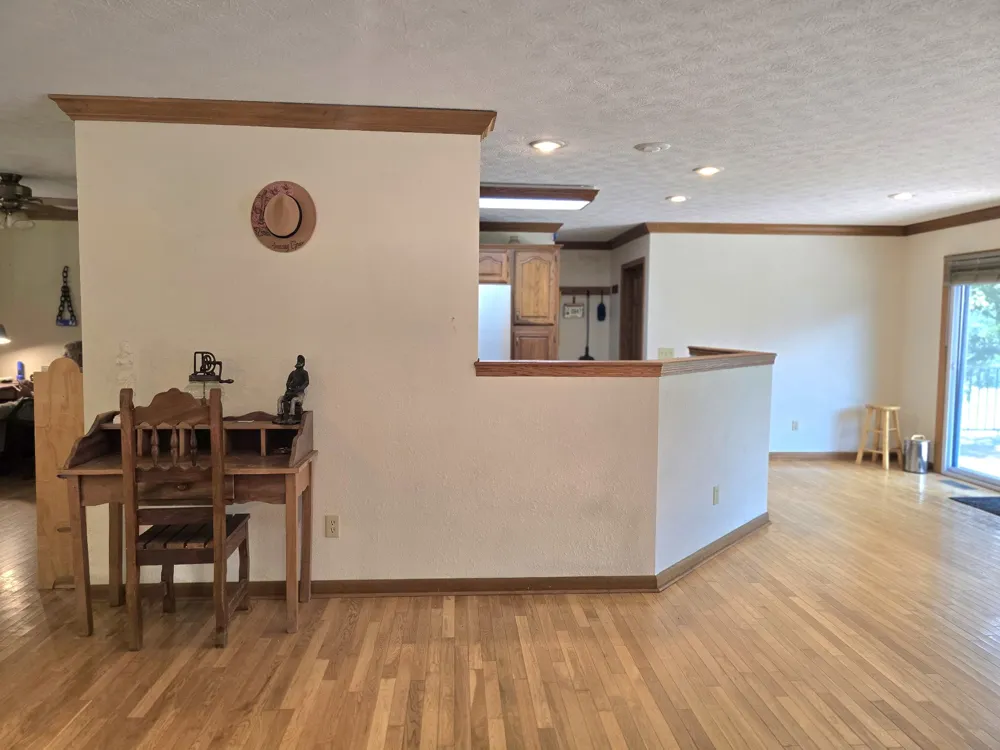 39 Bayshore Dr Cadiz, KY 42211