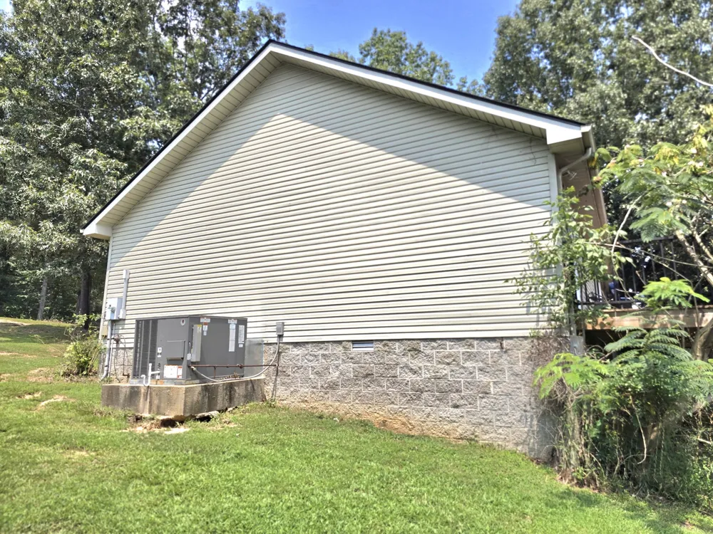 39 Bayshore Dr Cadiz, KY 42211