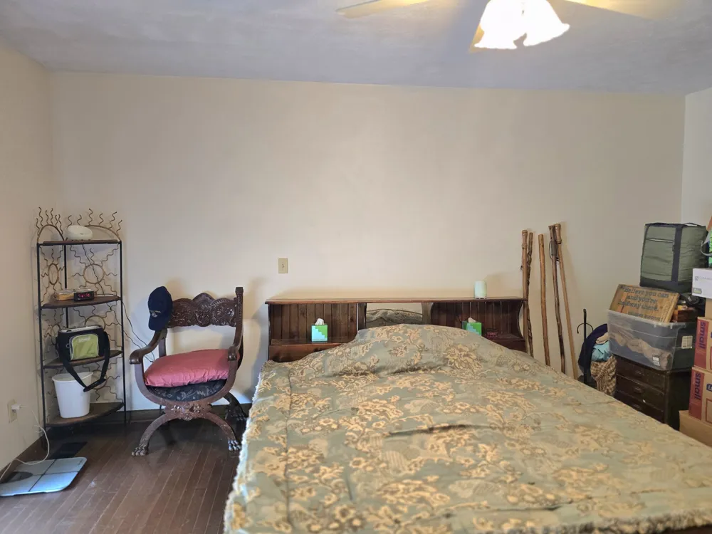39 Bayshore Dr Cadiz, KY 42211