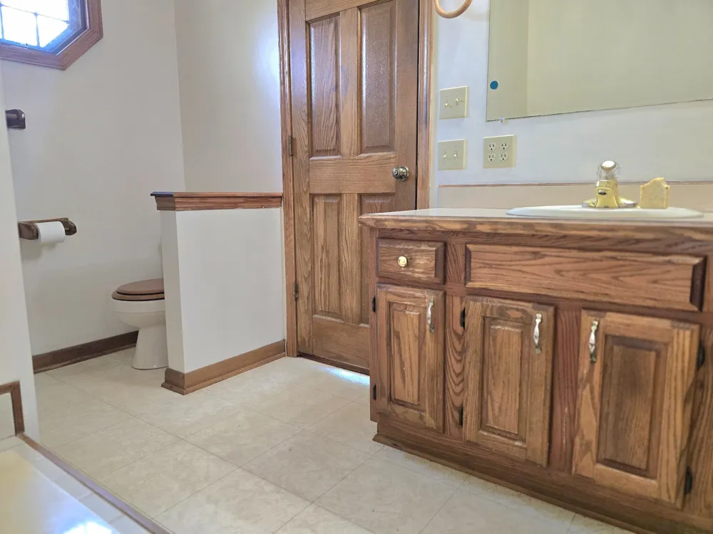 39 Bayshore Dr Cadiz, KY 42211