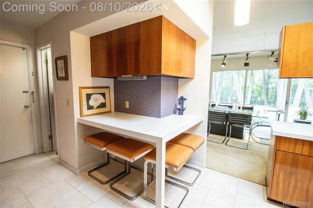 9302 Green Tree Drive Grand Blanc Charter Township, MI 48439