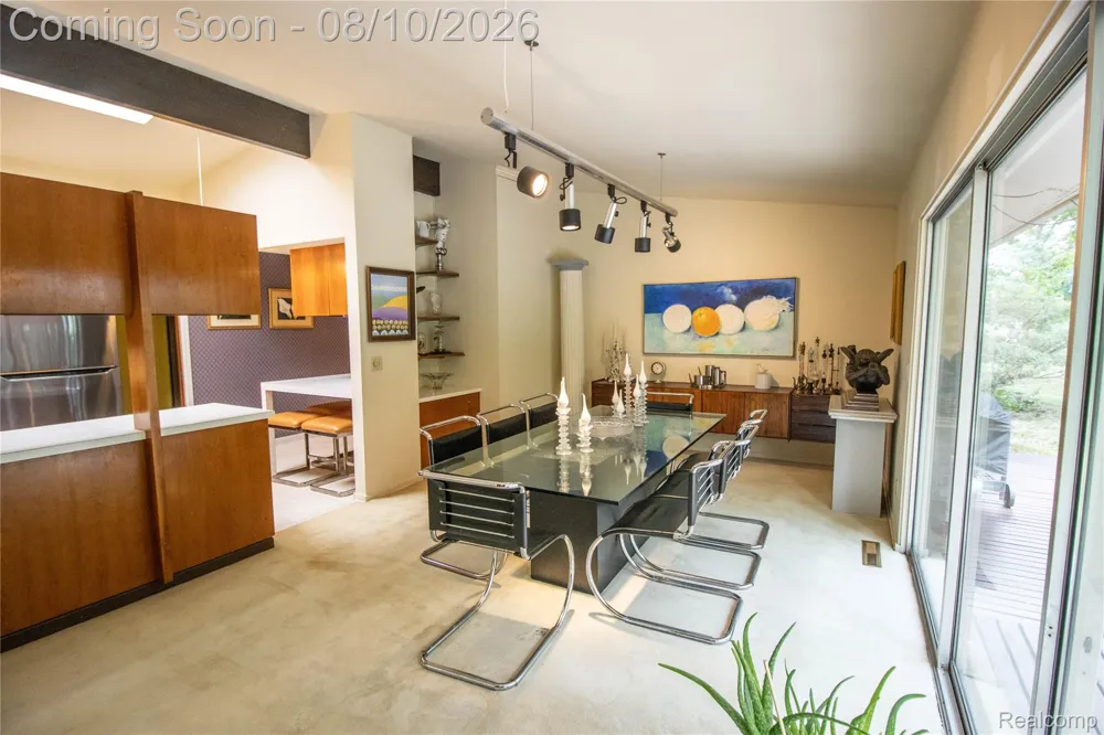 9302 Green Tree Drive Grand Blanc Charter Township, MI 48439