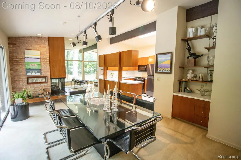 9302 Green Tree Drive Grand Blanc Charter Township, MI 48439