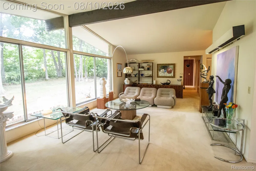 9302 Green Tree Drive Grand Blanc Charter Township, MI 48439