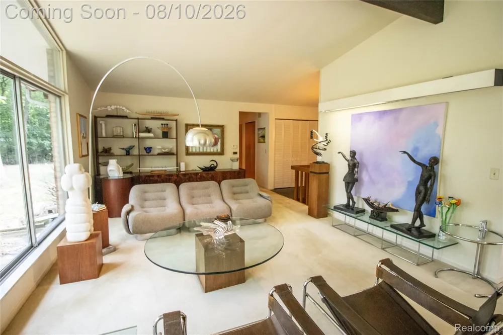 9302 Green Tree Drive Grand Blanc Charter Township, MI 48439
