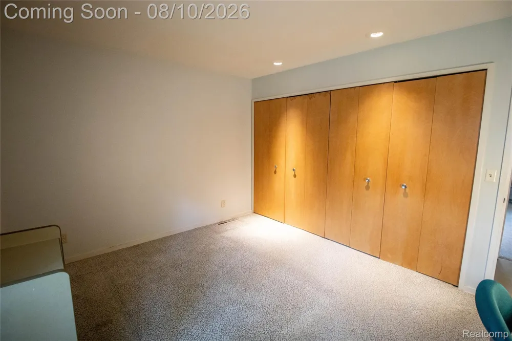 9302 Green Tree Drive Grand Blanc Charter Township, MI 48439