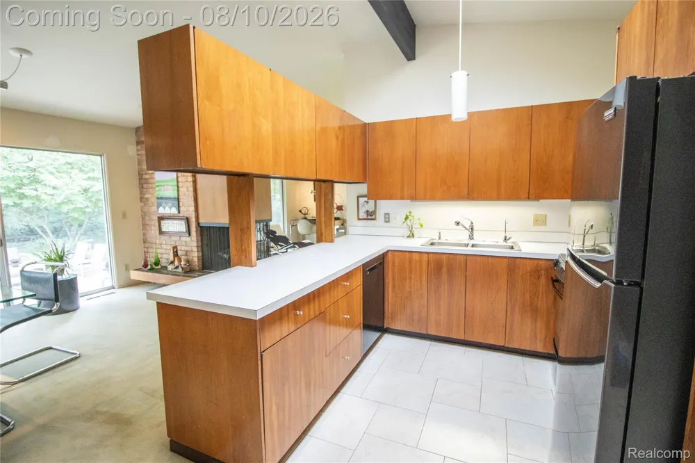 9302 Green Tree Drive Grand Blanc Charter Township, MI 48439