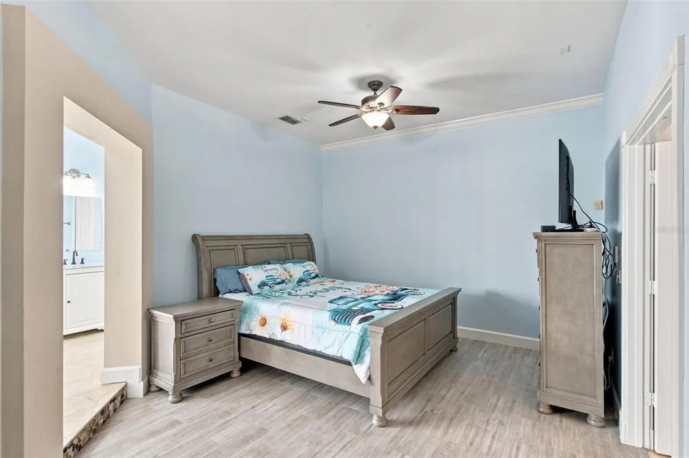 13711 DORNOCH DRIVE Orlando, FL 32828