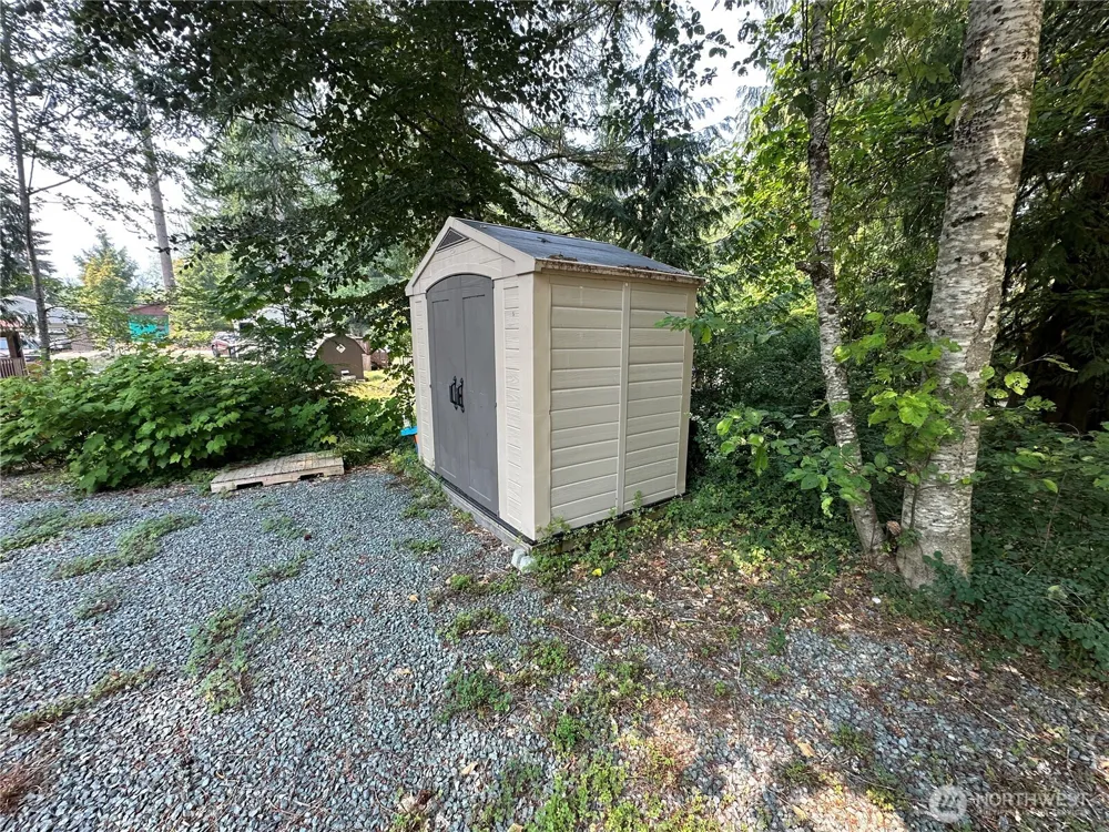 5196 Ma Kook Trail Concrete, WA 98237