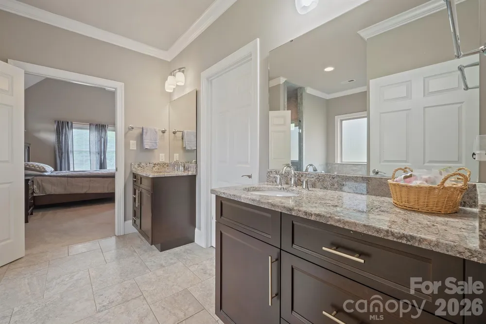 121 Cheyenne Lane Statesville, NC 28677