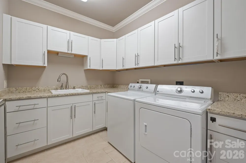 121 Cheyenne Lane Statesville, NC 28677