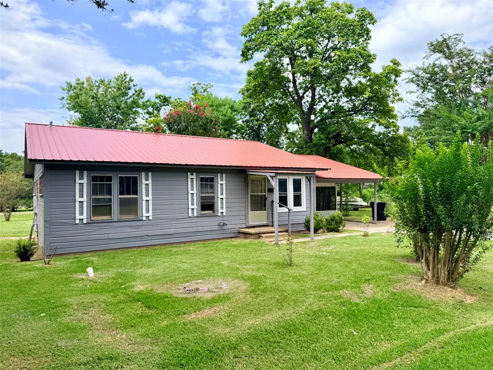 316 Moore Street Springhill, LA 71075