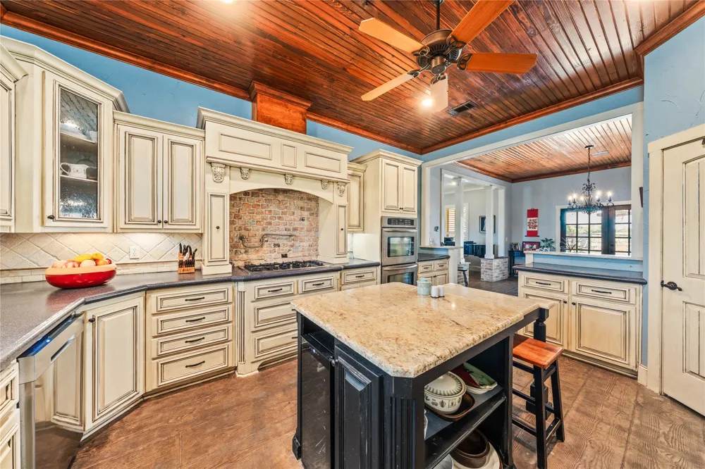 467 Mourning Dove Lane Lorena, TX 76655