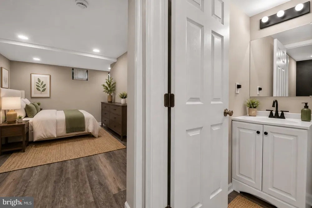 12 S SMALLWOOD STREET Baltimore, MD 21223