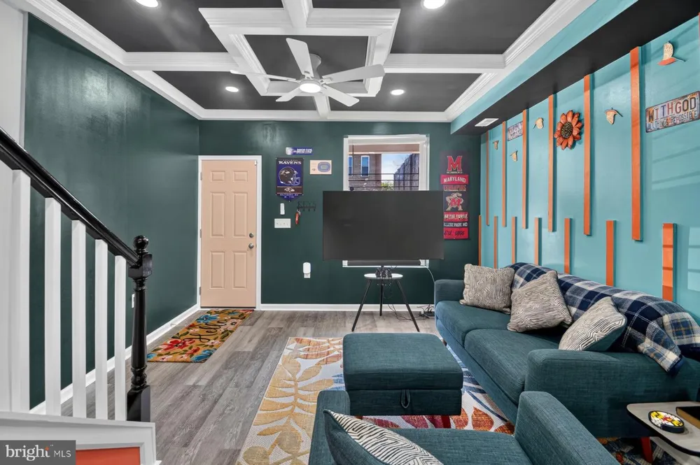 12 S SMALLWOOD STREET Baltimore, MD 21223