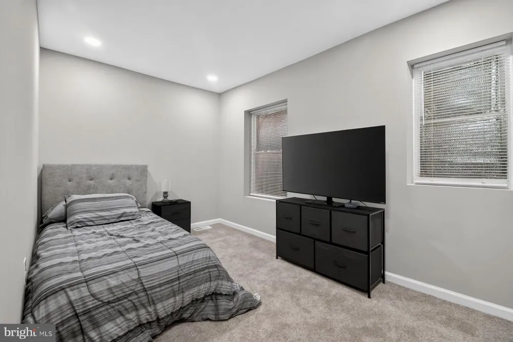 12 S SMALLWOOD STREET Baltimore, MD 21223