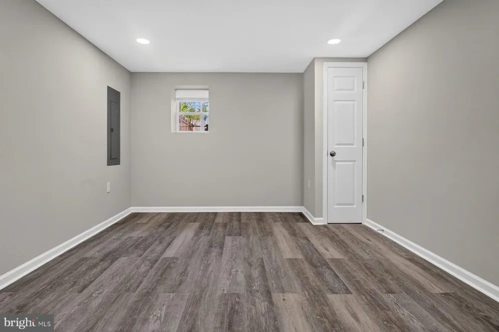 12 S SMALLWOOD STREET Baltimore, MD 21223