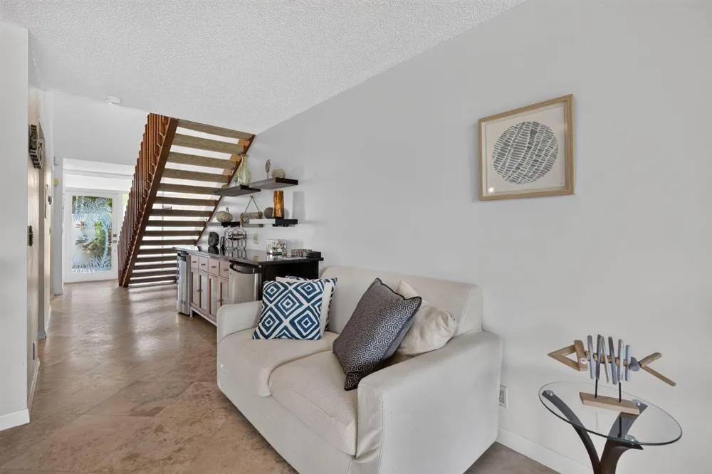 164 Old Meadow Way Palm Beach Gardens, FL 33418
