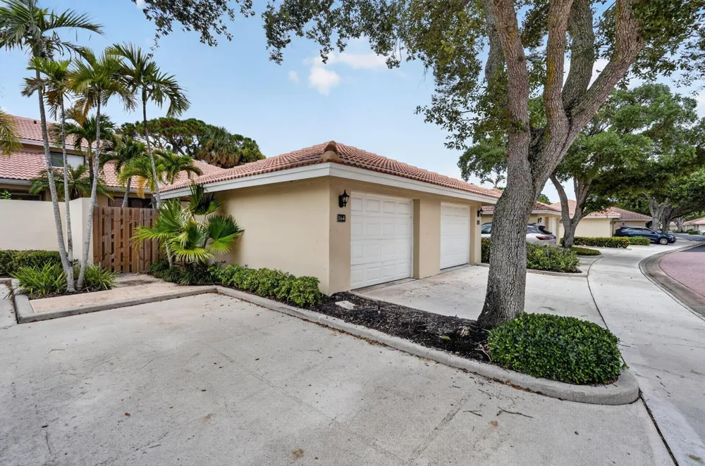 164 Old Meadow Way Palm Beach Gardens, FL 33418