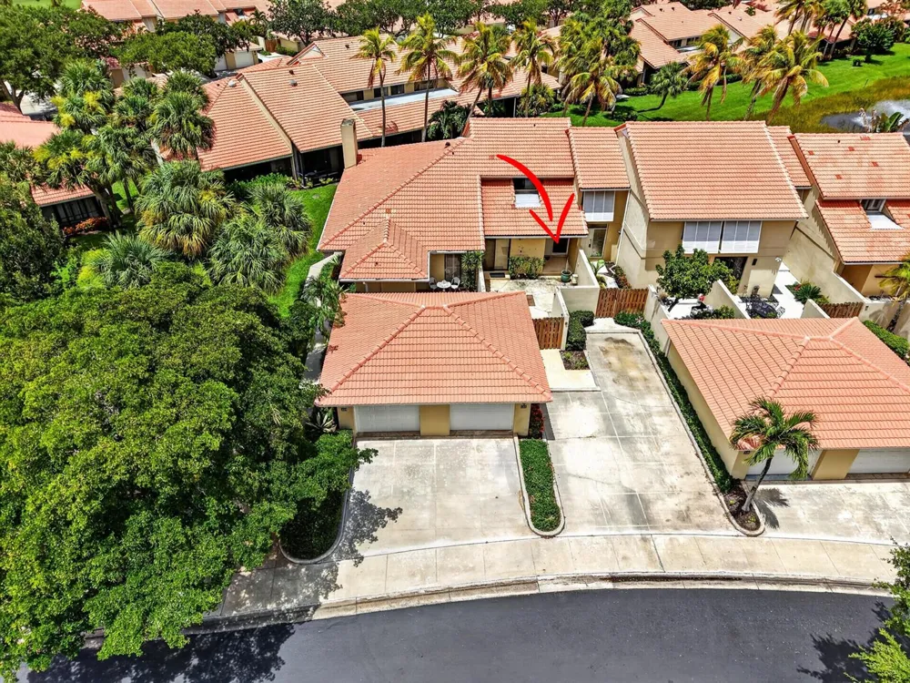 222 Old Meadow Way Palm Beach Gardens, FL 33418