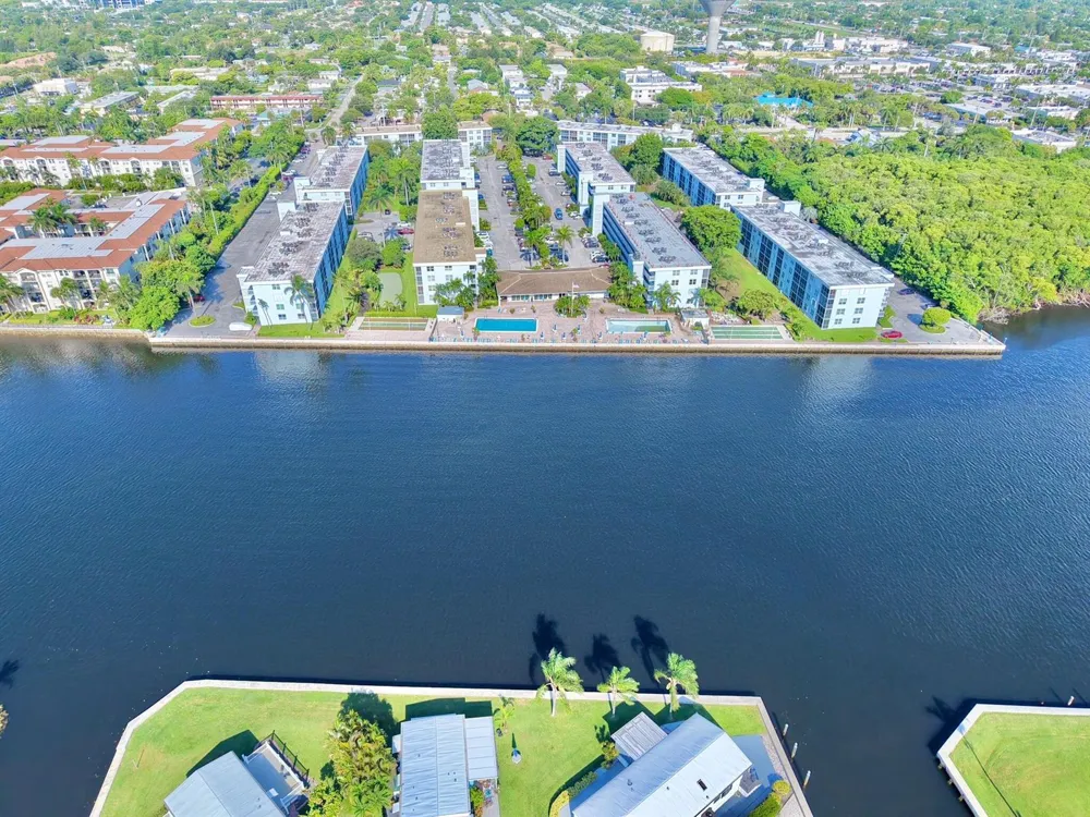 2010 S Federal Highway #202 Boynton Beach, FL 33435