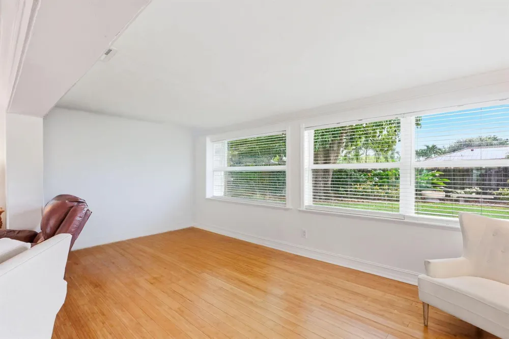 499 SW 12TH AVENUE Boca Raton, FL 33486