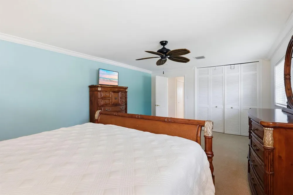 499 SW 12TH AVENUE Boca Raton, FL 33486