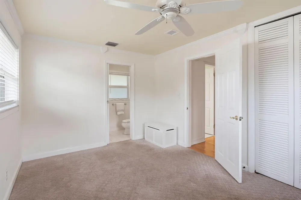 499 SW 12TH AVENUE Boca Raton, FL 33486