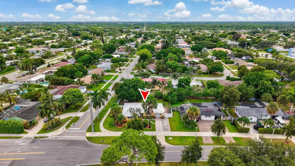 499 SW 12TH AVENUE Boca Raton, FL 33486