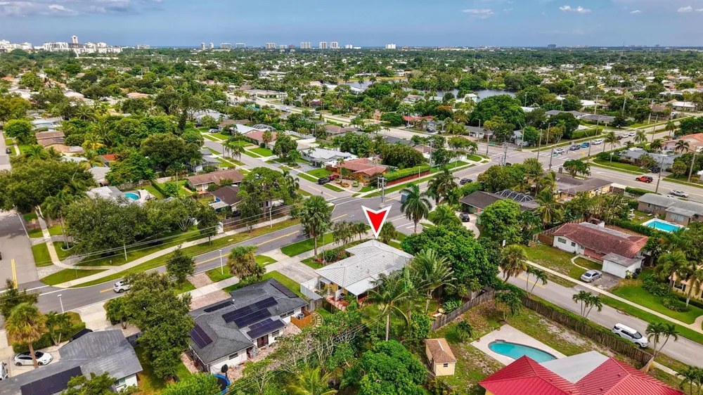 499 SW 12TH AVENUE Boca Raton, FL 33486