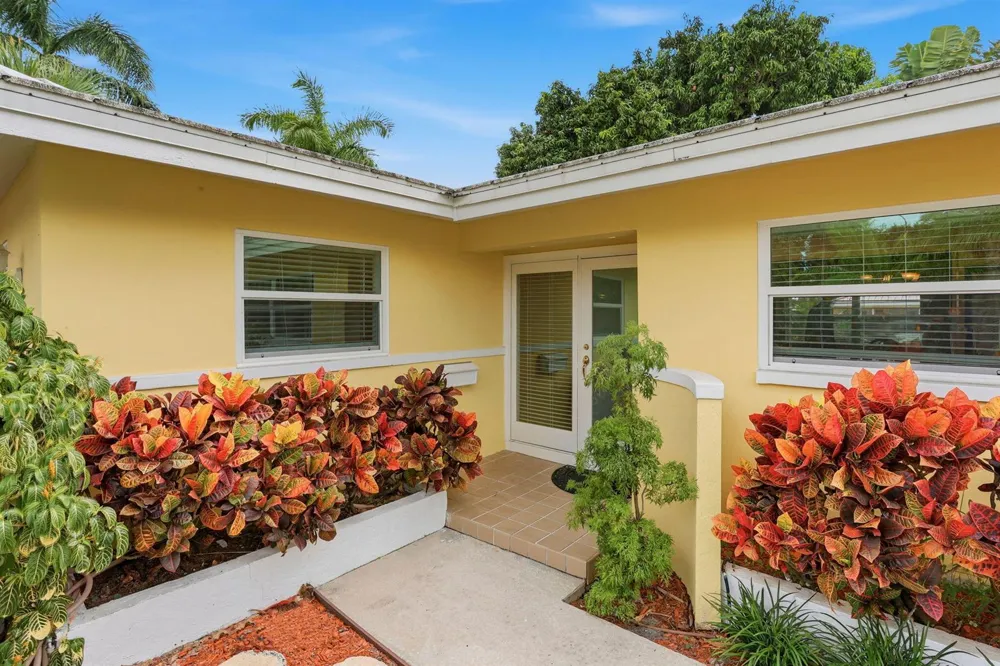 499 SW 12TH AVENUE Boca Raton, FL 33486