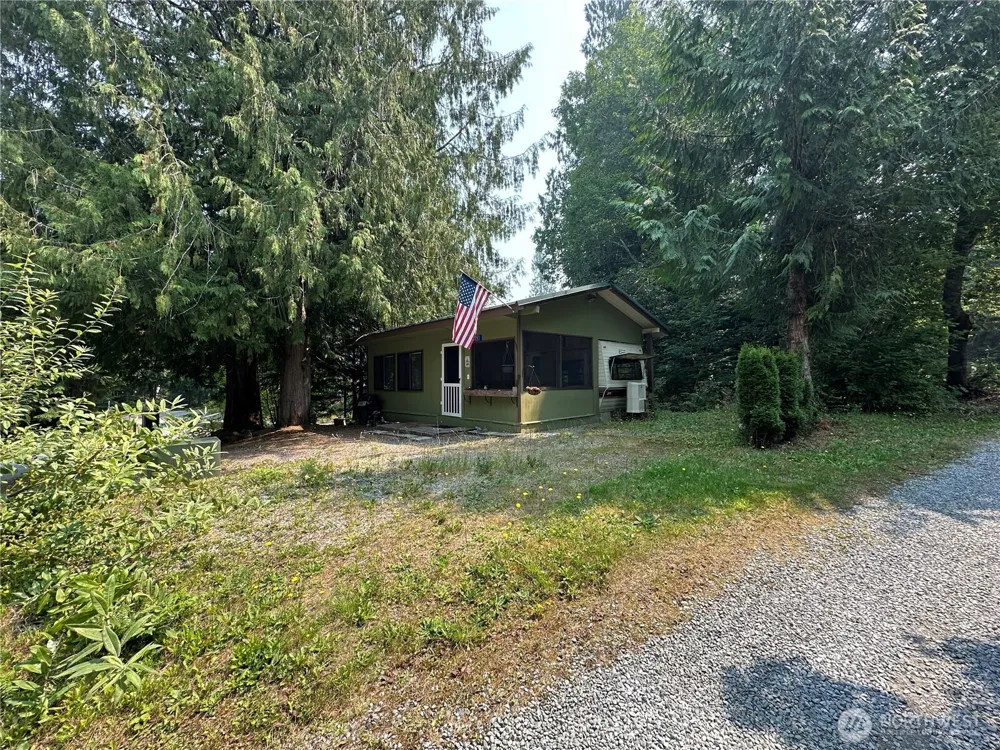 5151 Itswood Center Trail Concrete, WA 98237