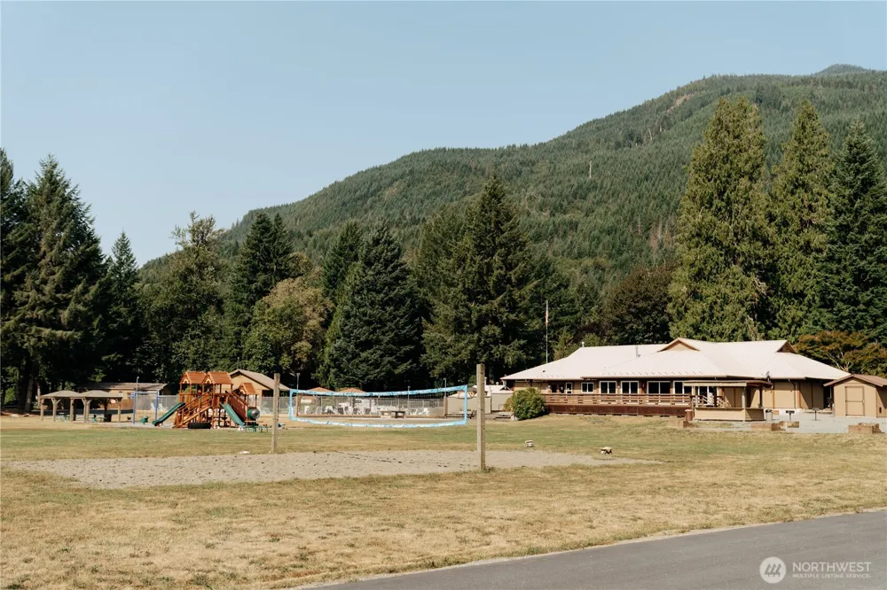 45073 Kachess Trail Concrete, WA 98237