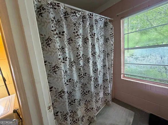 305 Holmesville AVE Baxley, GA 31513