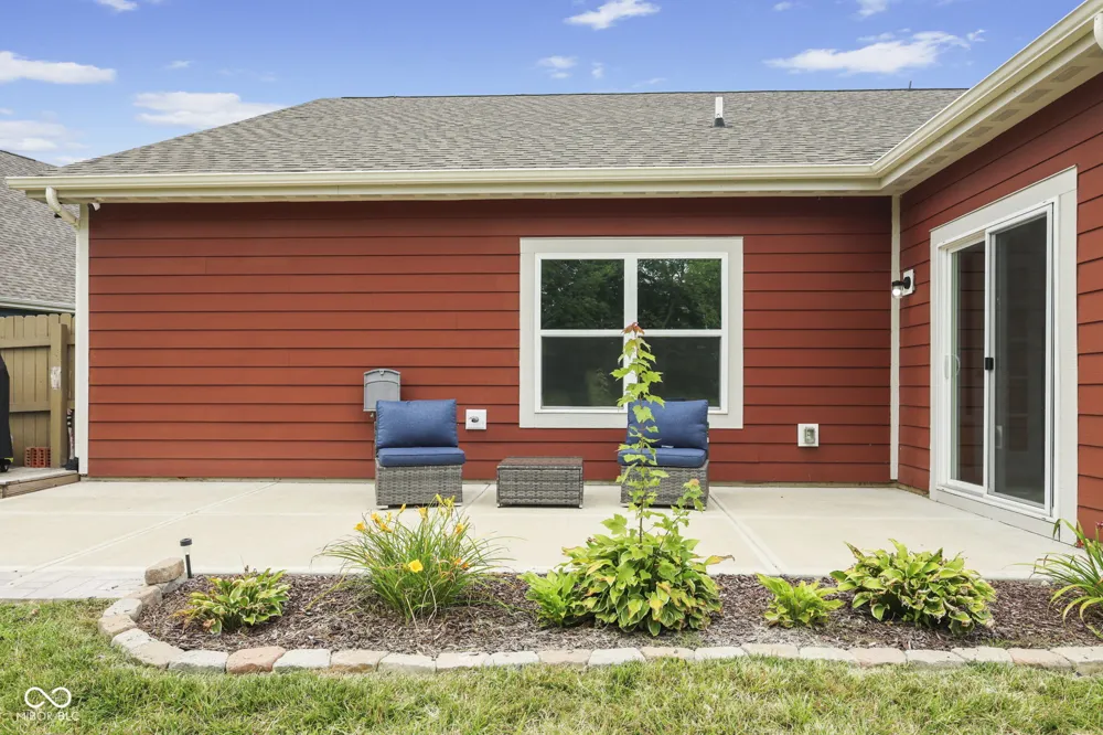 7033 Provincial Drive McCordsville, IN 46055