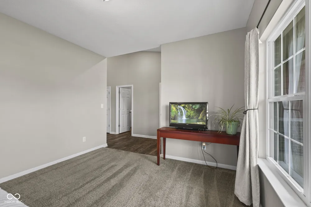 7033 Provincial Drive McCordsville, IN 46055