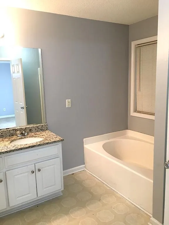 2515 Freemans Walk Drive Dacula, GA 30019