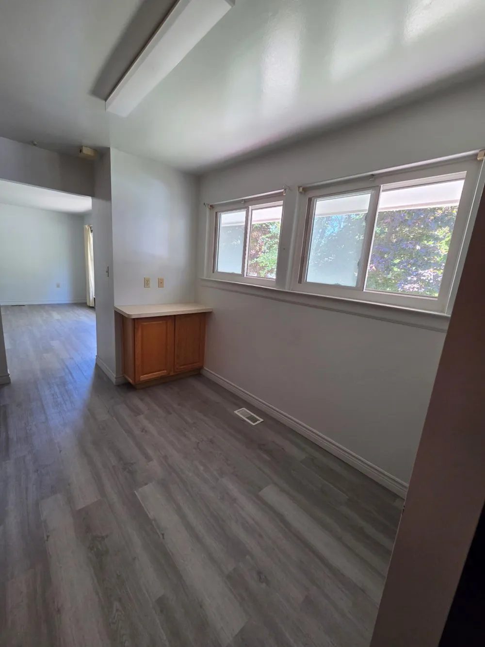 672 Linda Vista Drive Pontiac City, MI 48342
