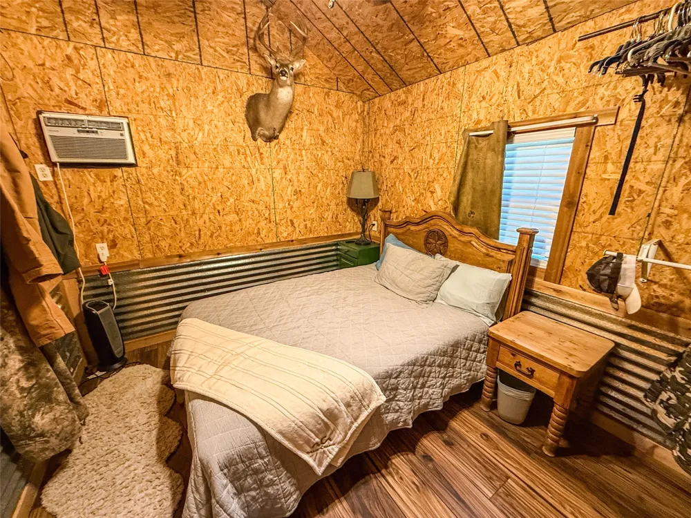 Farm Road 906 Powderly, TX 75473