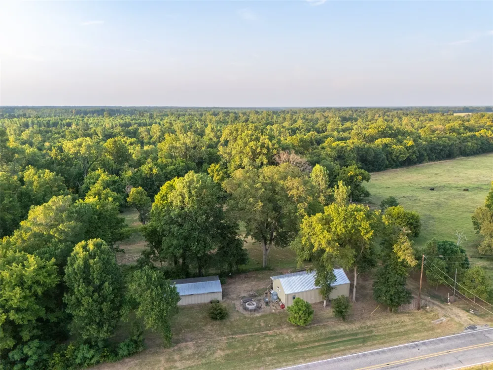 Farm Road 906 Powderly, TX 75473