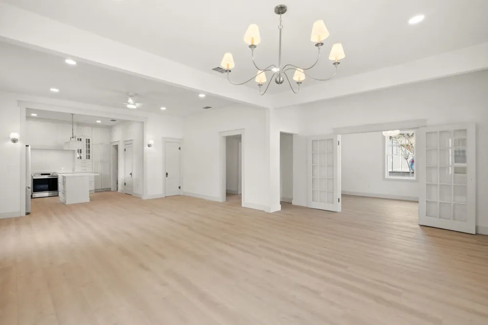 225 S Texas Street De Leon, TX 76444