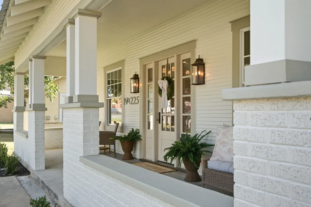 225 S Texas Street De Leon, TX 76444