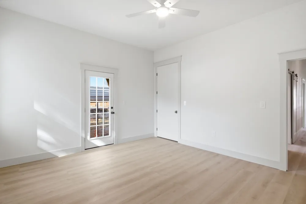225 S Texas Street De Leon, TX 76444