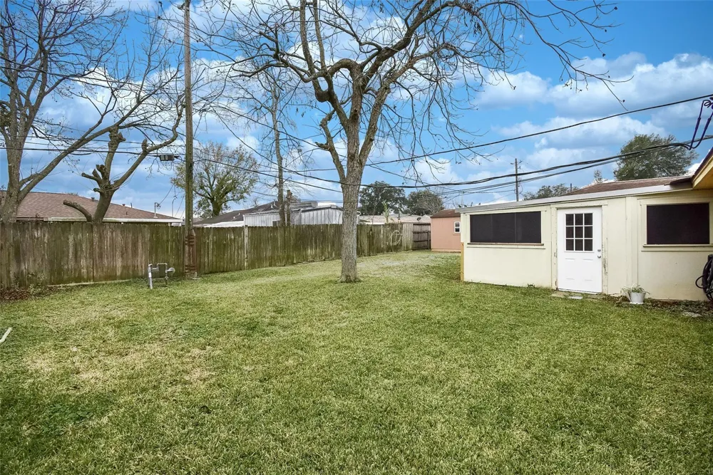 731 Dunwick Lane Pasadena, TX 77502