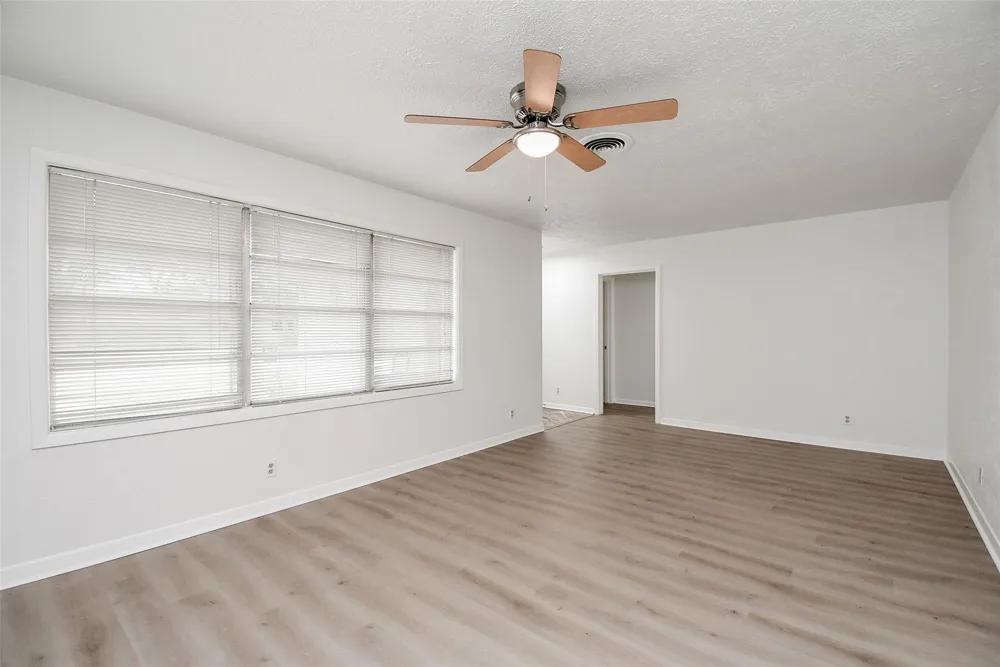 731 Dunwick Lane Pasadena, TX 77502